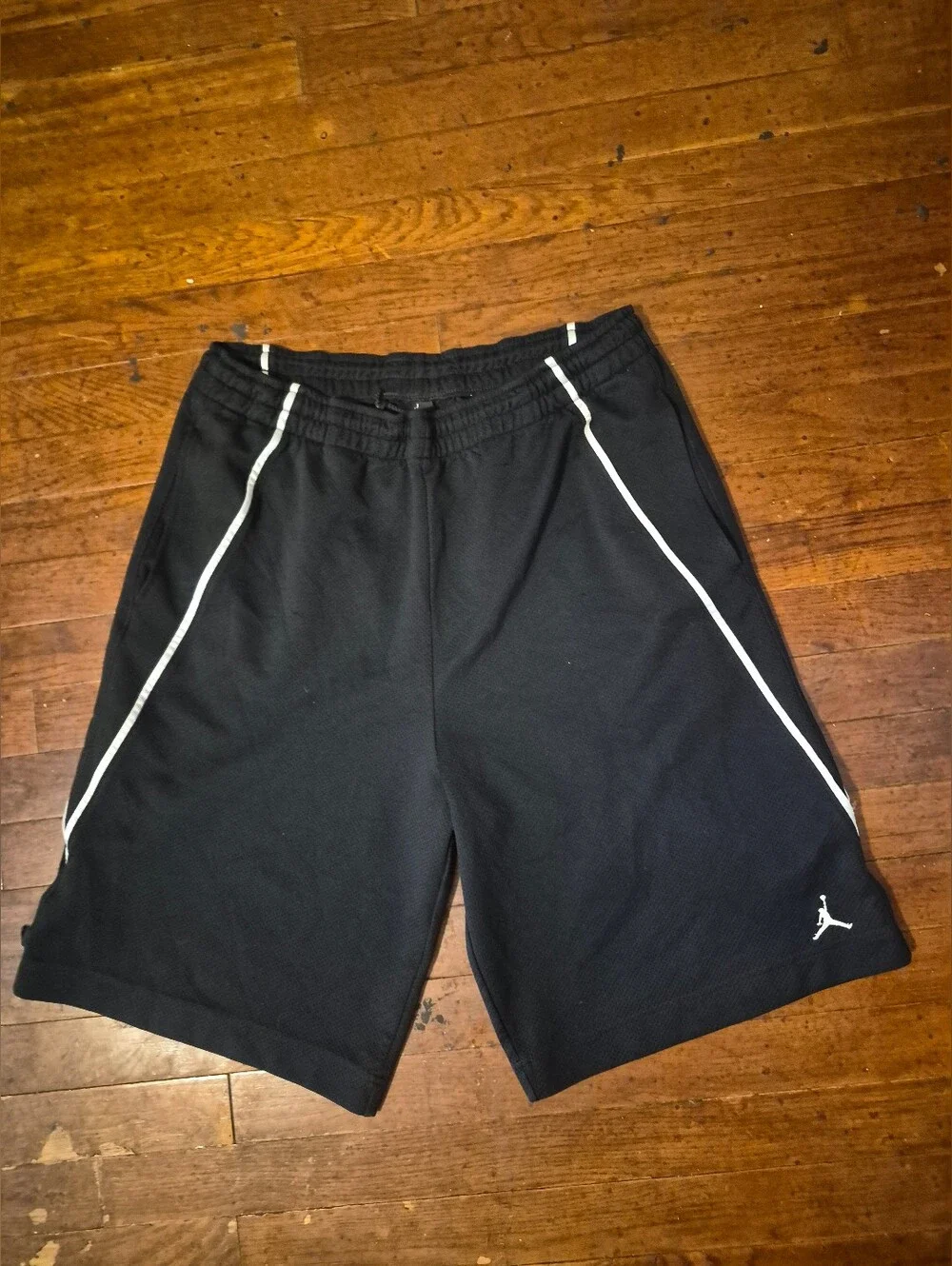 Jordan comfortable black